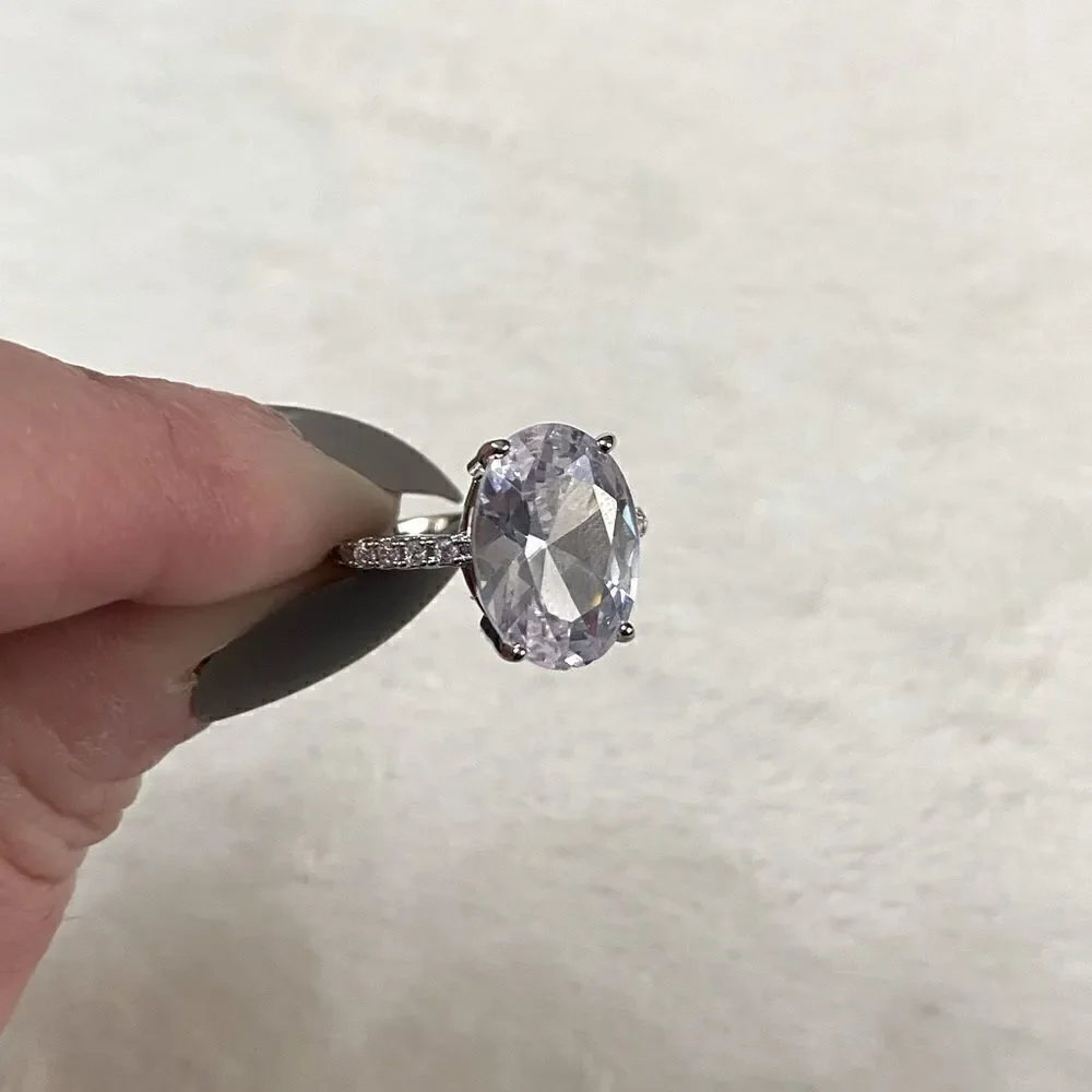The Standing Ovation 5 ct Oval Cut White Sapphire 925 Silver ring size 8